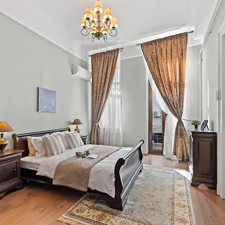 דירה Old Town Nightlife Where Noise Is Expected *