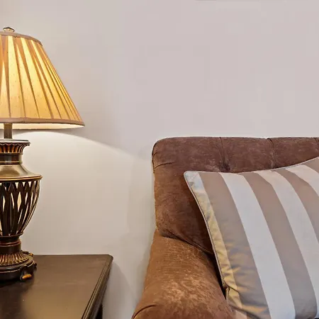 דירה Old Town Nightlife Where Noise Is Expected בוקרשט