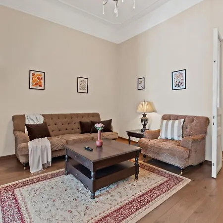 Old Town Nightlife Where Noise Is Expected