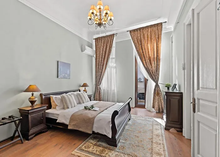 דירה Old Town Nightlife Where Noise Is Expected *